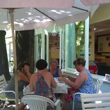 Capri Hotel