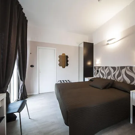 Levante Hotel 4*