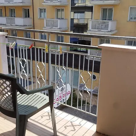 Sabrina Hotel 2*