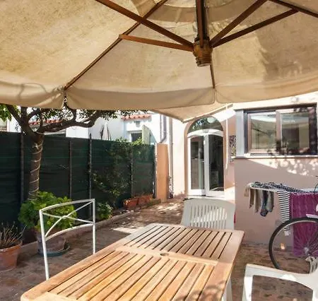 Casa Fellini Nel Borgo Di San Giuliano Appartamento Rimini