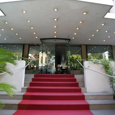 Derby Hotell 4*