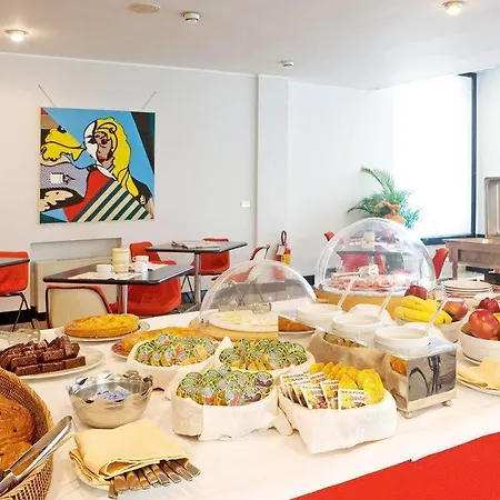 Hotel Junior Rimini