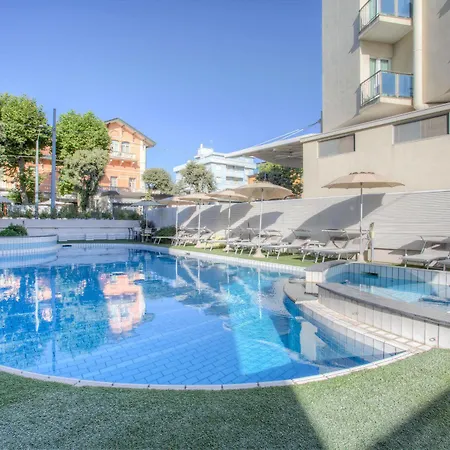 Hotel Ferretti 4*