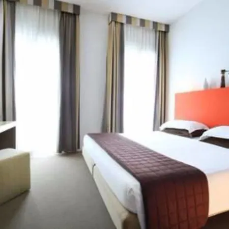 Hotel Trieste 4*