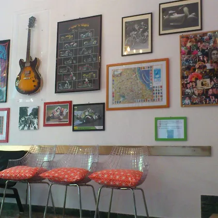 Elia Hotel 2*
