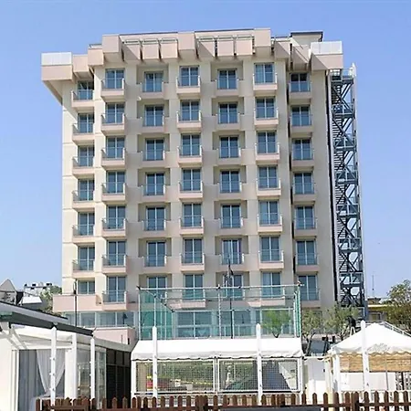 Terminal Palace & Hotell