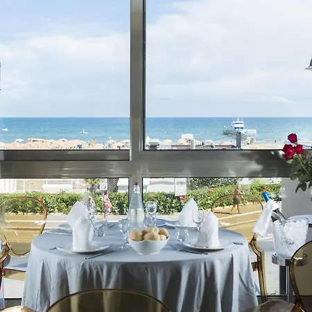 Terminal Palace & 4* Rimini