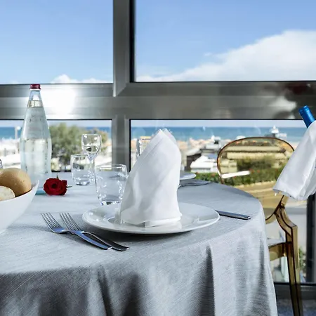 Hotell Terminal Palace &
