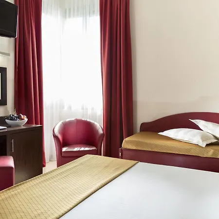 Terminal Palace & Hotell