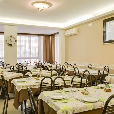 Hotel Dei Gerani 3*