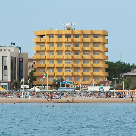 Piccadilly Lägenhetshotell Rimini