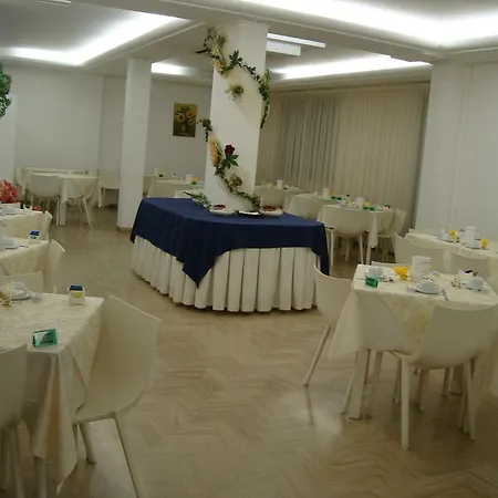 Felsinea 3*