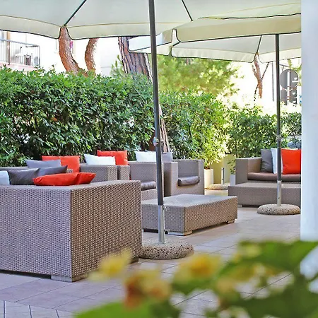 Hotel New Primula 3*