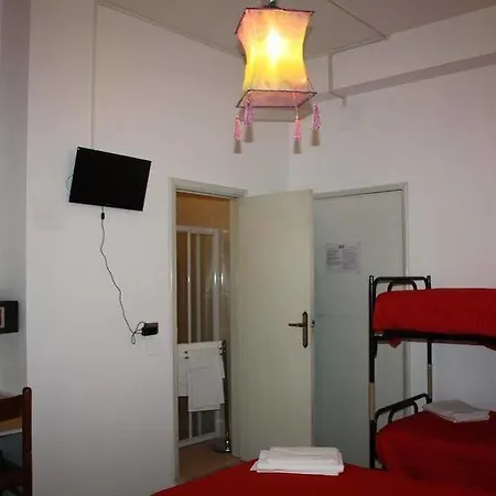 Hotel Elsi 3*