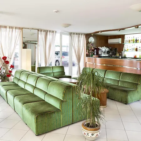 Sandra Otel Rimini
