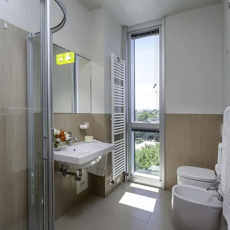 Lägenhetshotell Delfina 3*