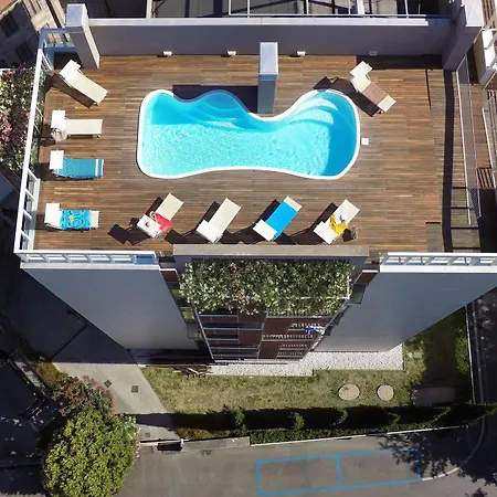 Aparthotel Delfina 3*