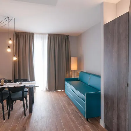 Residence Ten Suite Apartment