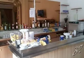 Hotel Leda 2*