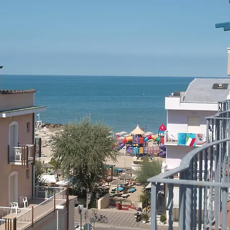 Appart hôtel Mediterraneo 2*