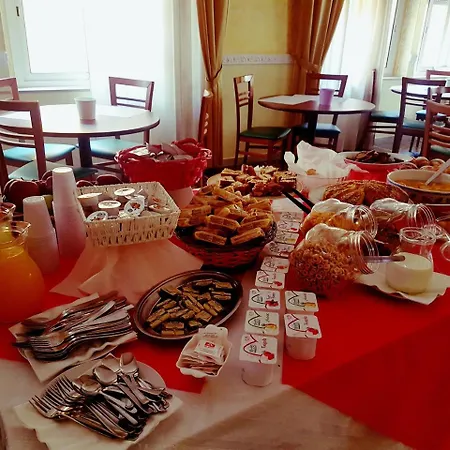 Giannella Hotel 3*