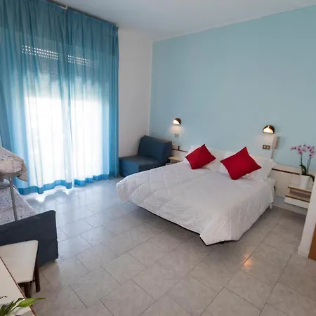 Giannella 3*