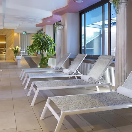 Terminal Palace & Hotell