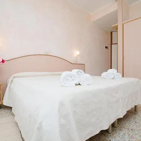 Crown Rimini