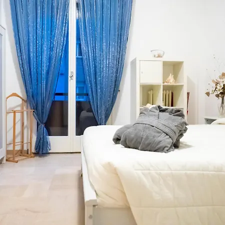 Parco Fellini Flat