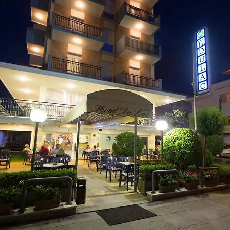 Hotel Du 3*