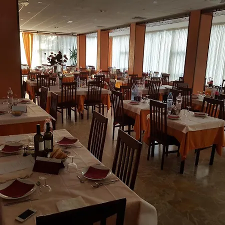 Fabius Hotel 3*