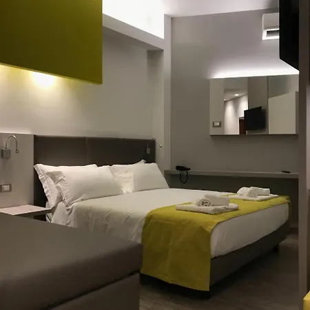 Montmartre Hotel Rimini
