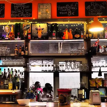 Sunflower Backpacker & Bar Rimini