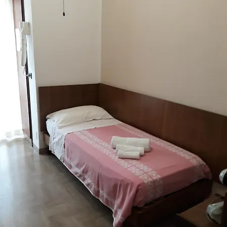 Luca Hotel