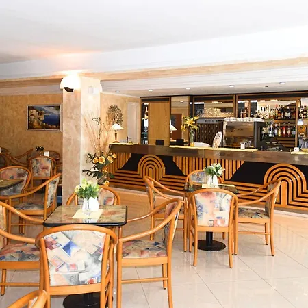 Karin Hotel