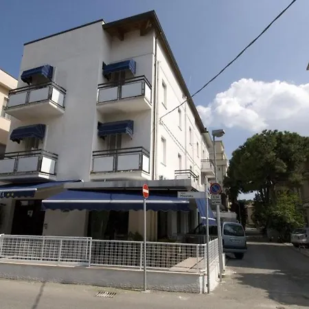Hotel Annarita 2*