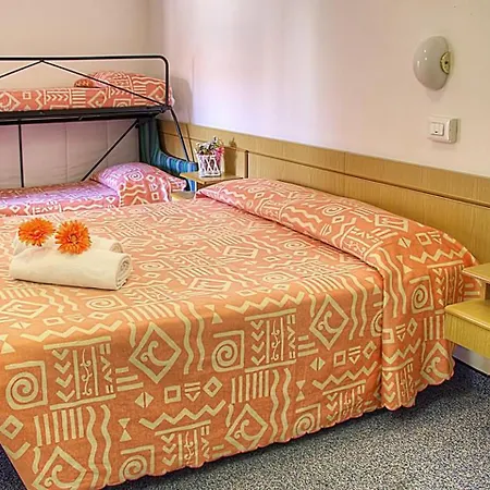 Hotel Iris 2*