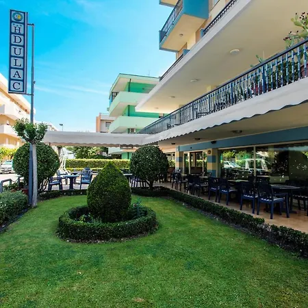 Du Hotel 3*