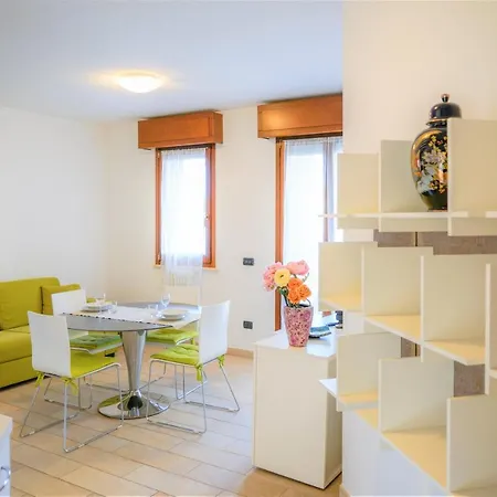 Viserbella Cozy Apartment