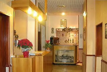 Riviera 3*