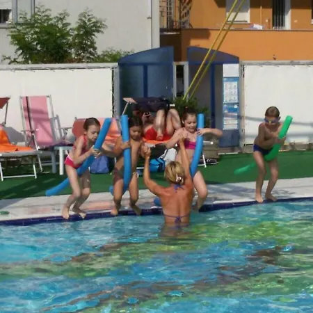Hotell Helios 4*