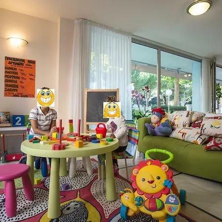 Hotel Konrad 3*