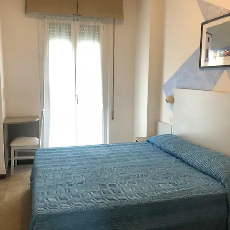 Alevon Hotel 3*