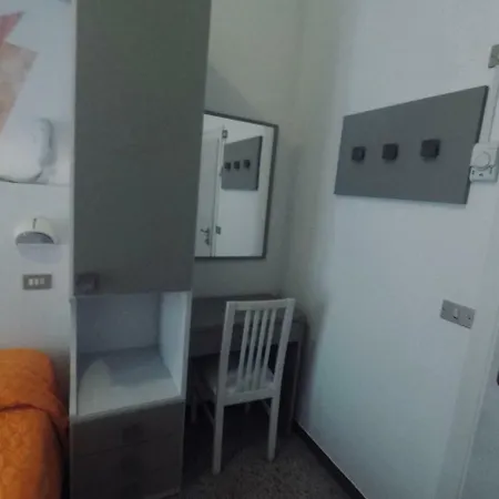 Alevon Hotel 3*