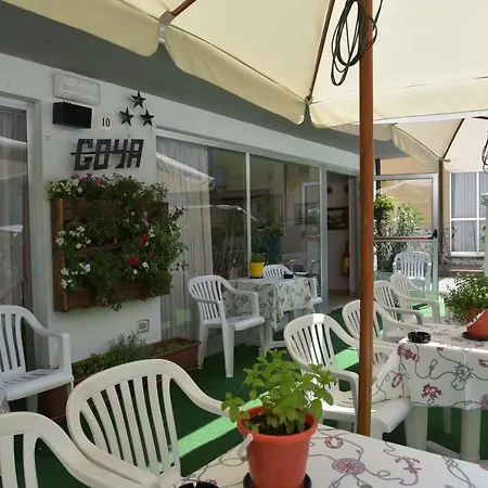Goya Hotel 3*