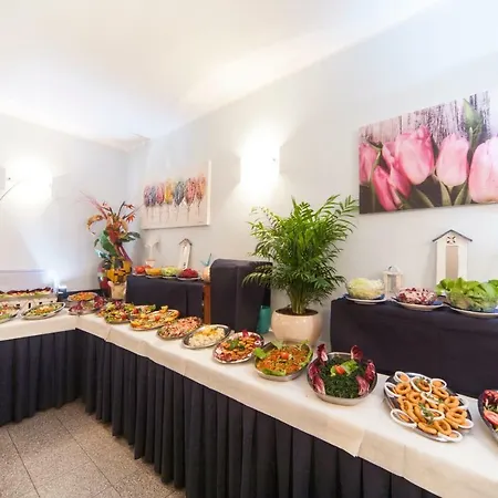 Toledo Hotel