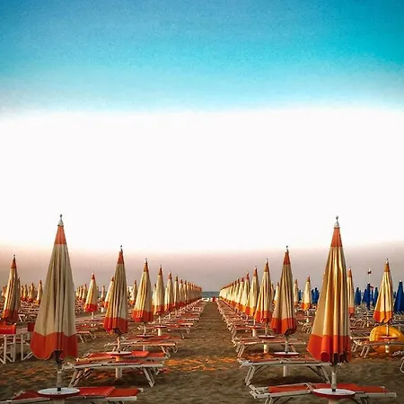Hotel Romantica 3*