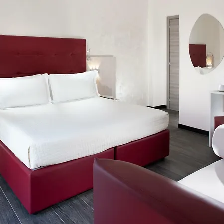 Saxon 3* Rimini