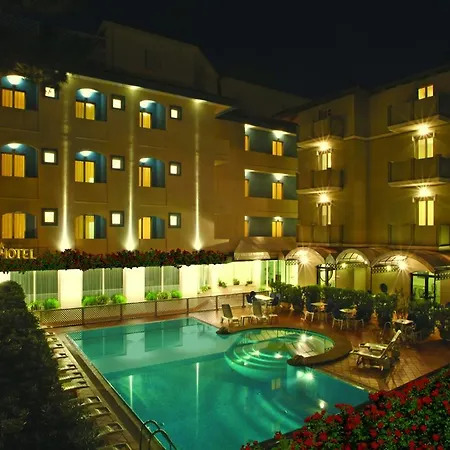 Ricchi Hotel