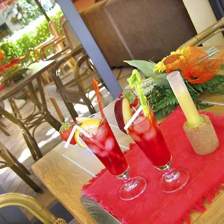 Hotel Busignani 3*